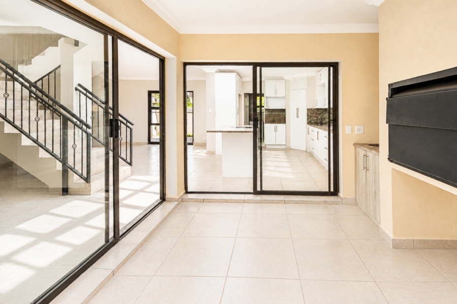 4 Bedroom Property for Sale in Melodie North West